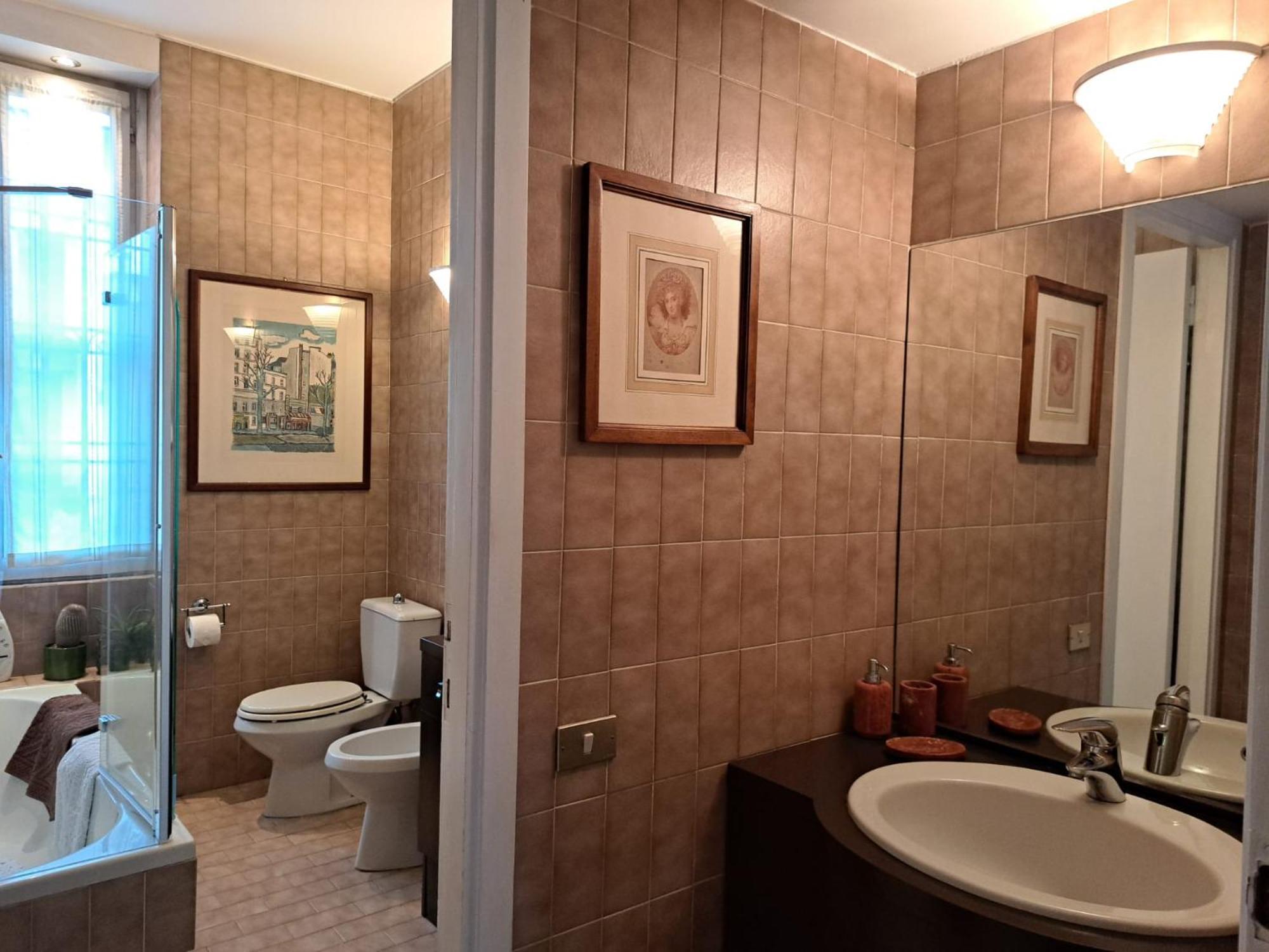 Casa Mari - Free Secure Parking, Breakfast, Private Bathroom, Wifi, Garden, Aircon, 3 Min Walk To Metro And Train Station Mediolan Zewnętrze zdjęcie